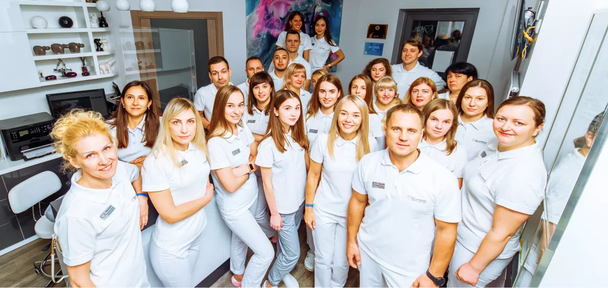 Сотрудники клиники Оланко