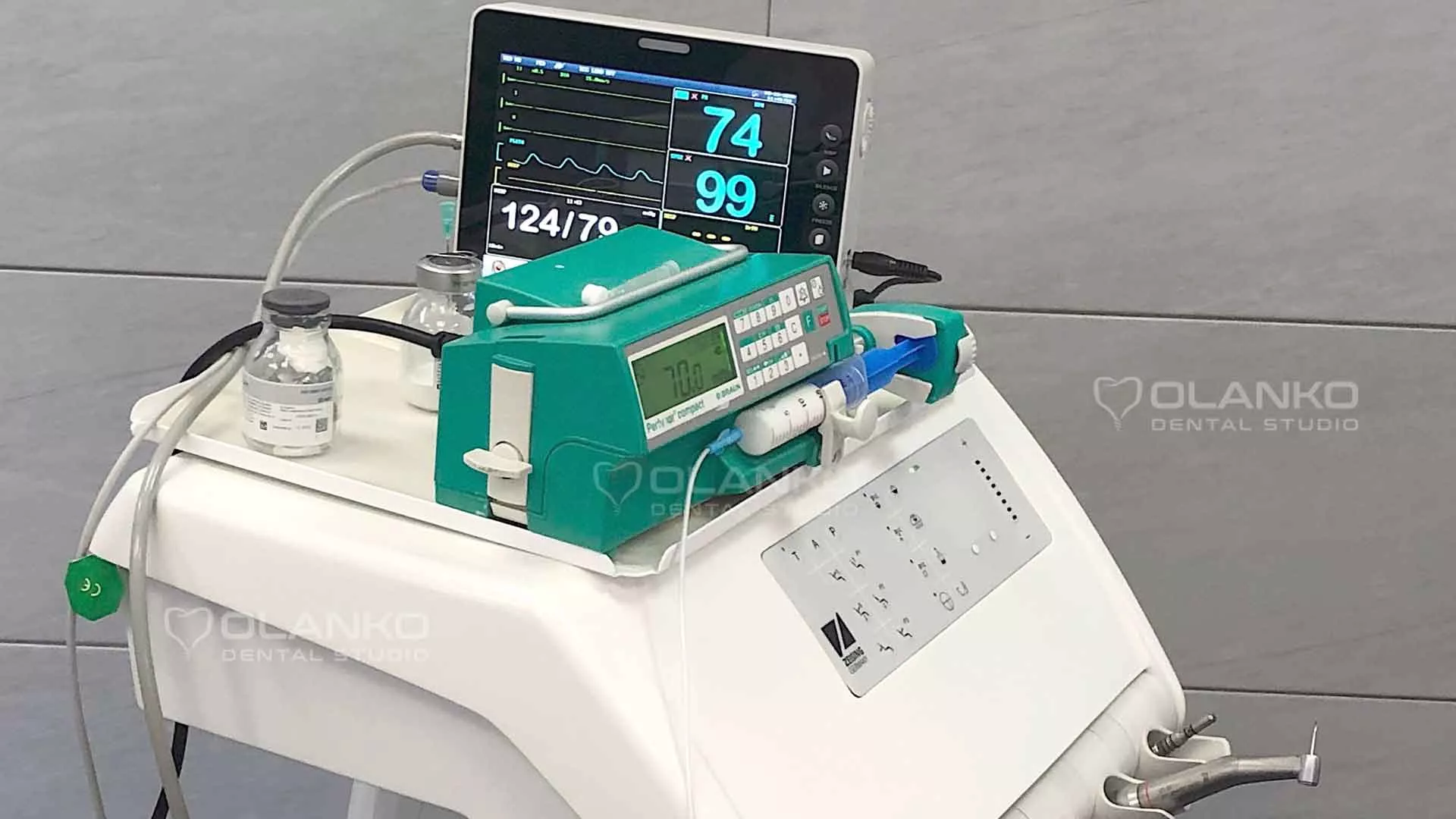 Лечение зубов во сне Седация - Оланко Бровари Киев